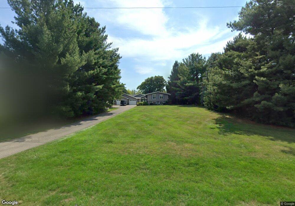 7127 North Shore Dr, Belleville, WI 53508 - photo 1