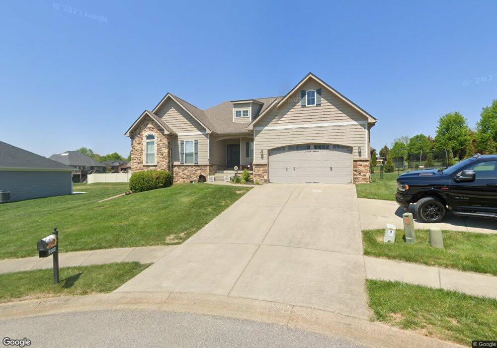 7002 Windsong Ct, Georgetown, IN 47122 - photo 1