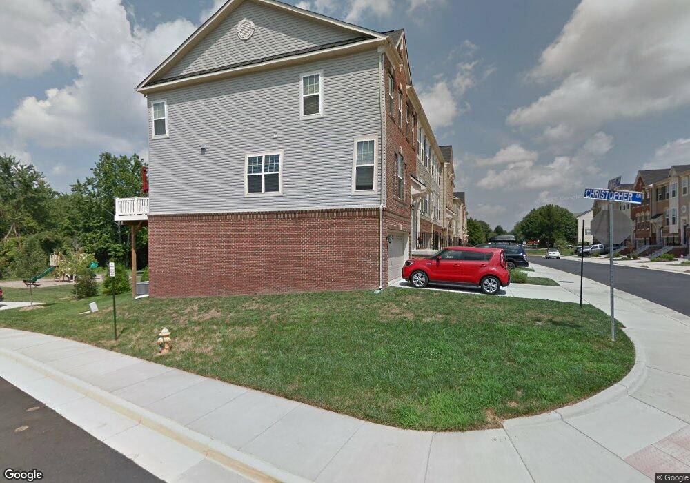 9049 Isabel Ln, Manassas Park, VA 20111 - photo 1