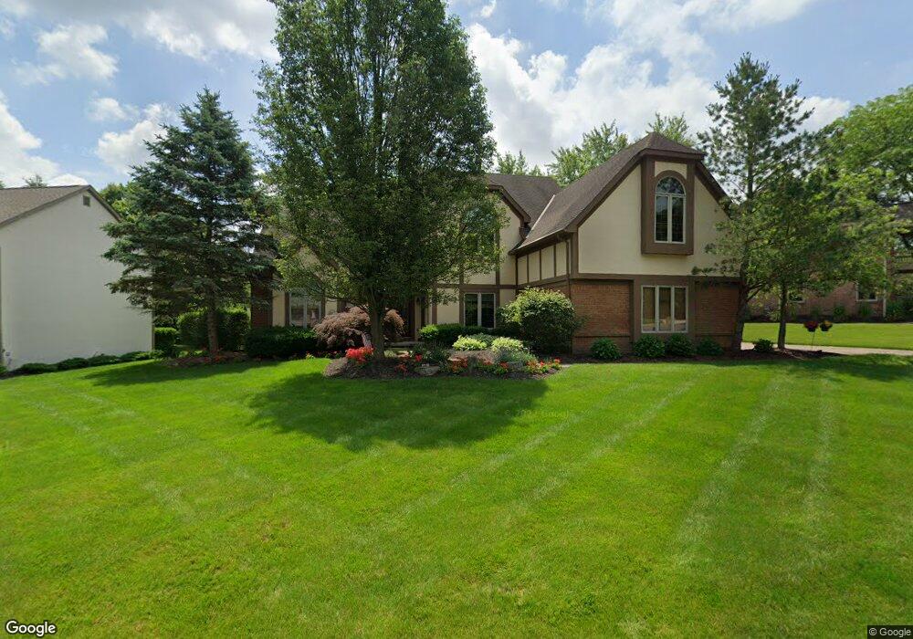 5715 Duddingston Dr, Dublin, OH 43017 - photo 1