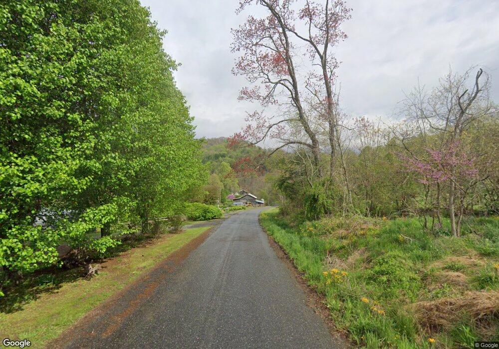 1129 Horace Gibbs Rd, Burnsville, NC 28714 - photo 1