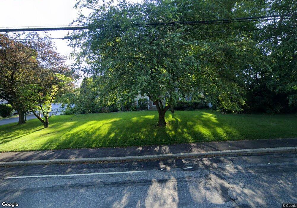 371 Pepper Ridge Rd, Stamford, CT 06905 - photo 1