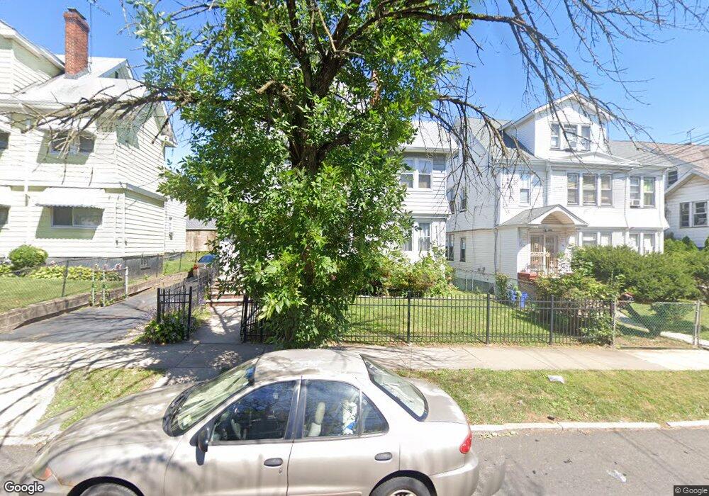 75 Grumman Ave unit 77, Newark, NJ 07112 - photo 1