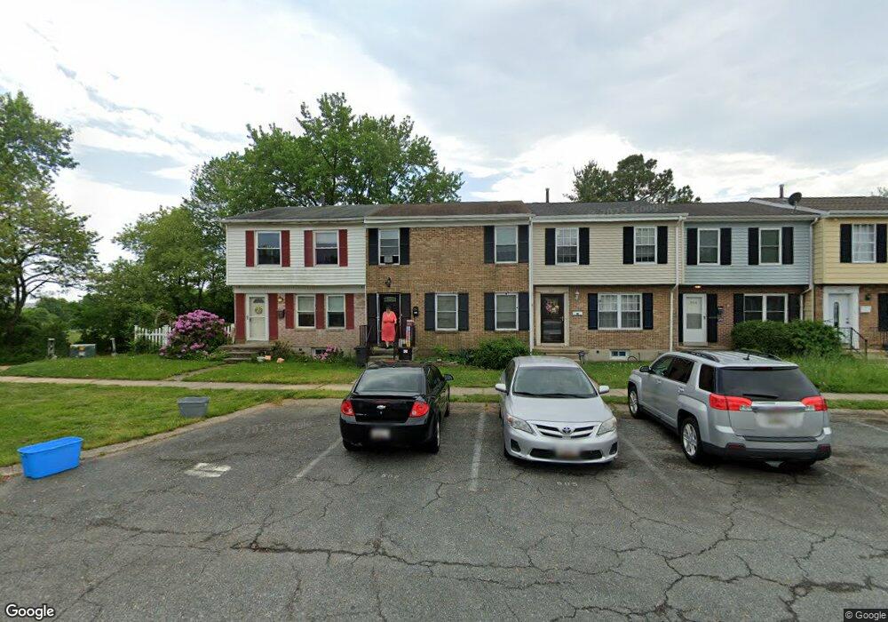 504 Jamestown Ct, Edgewood, MD 21040 - photo 1