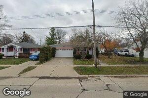 68 17th St, Port Huron, MI 48060