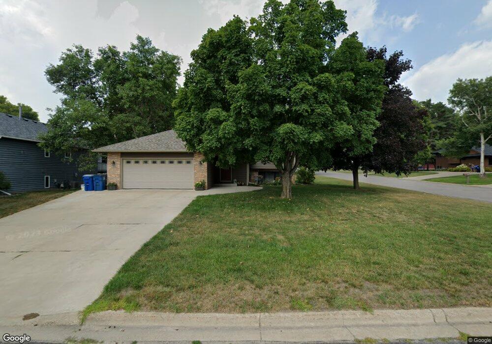 231 18th St NW, Sauk Rapids, MN 56379 - photo 1