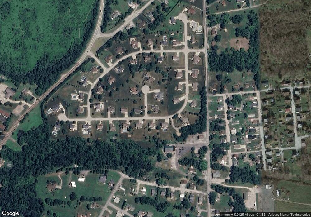 155 Clover Cir, Latrobe, PA 15650 - photo 1