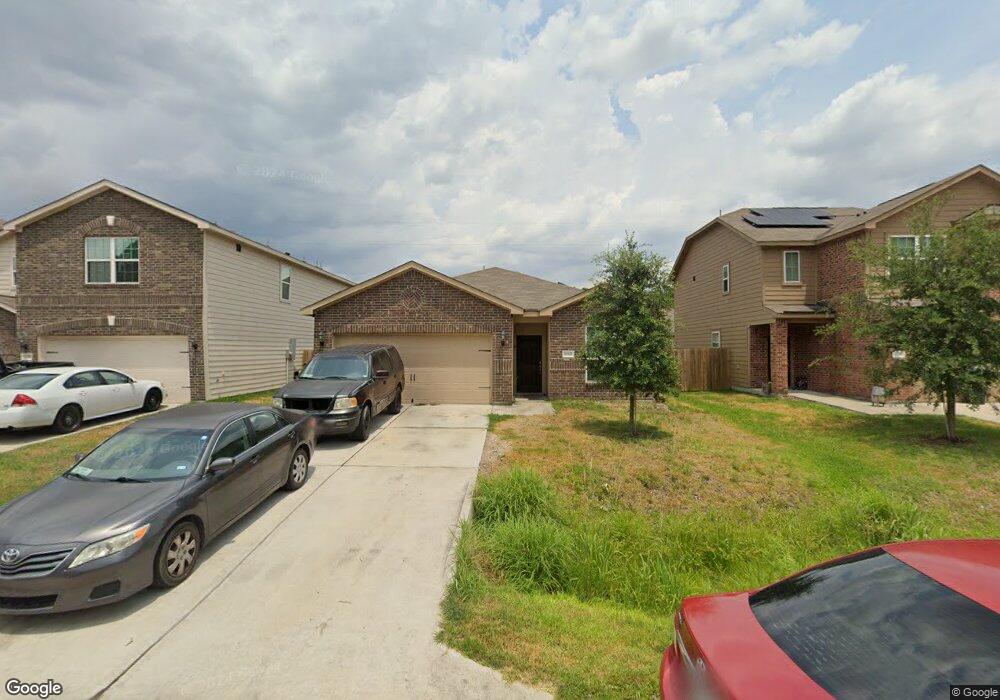 10542 Pine Landing Dr, Houston, TX 77088 - photo 1