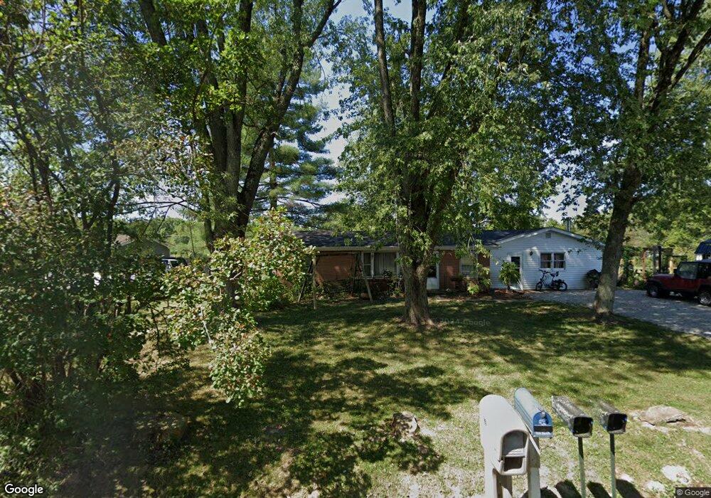 5324 S Vine St, Columbus, IN 47201 - photo 1