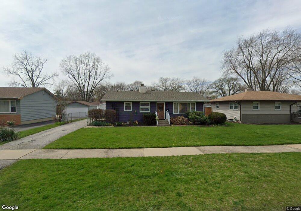 720 Cypress Dr, Aurora, IL 60506 - photo 1