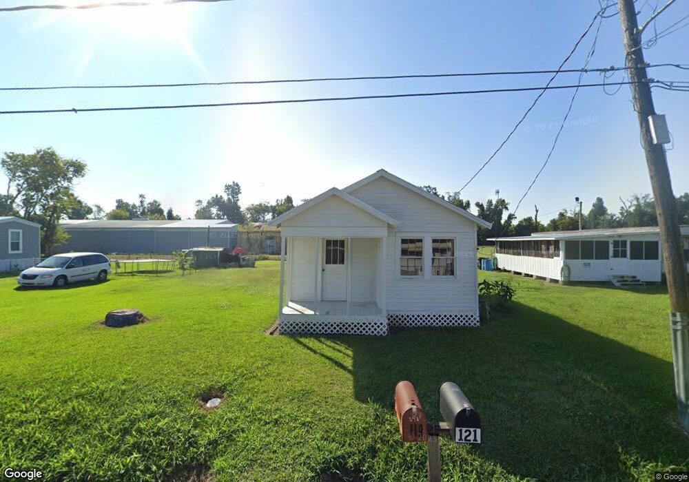 141 Marcel Ln, Houma, LA 70360 - photo 1