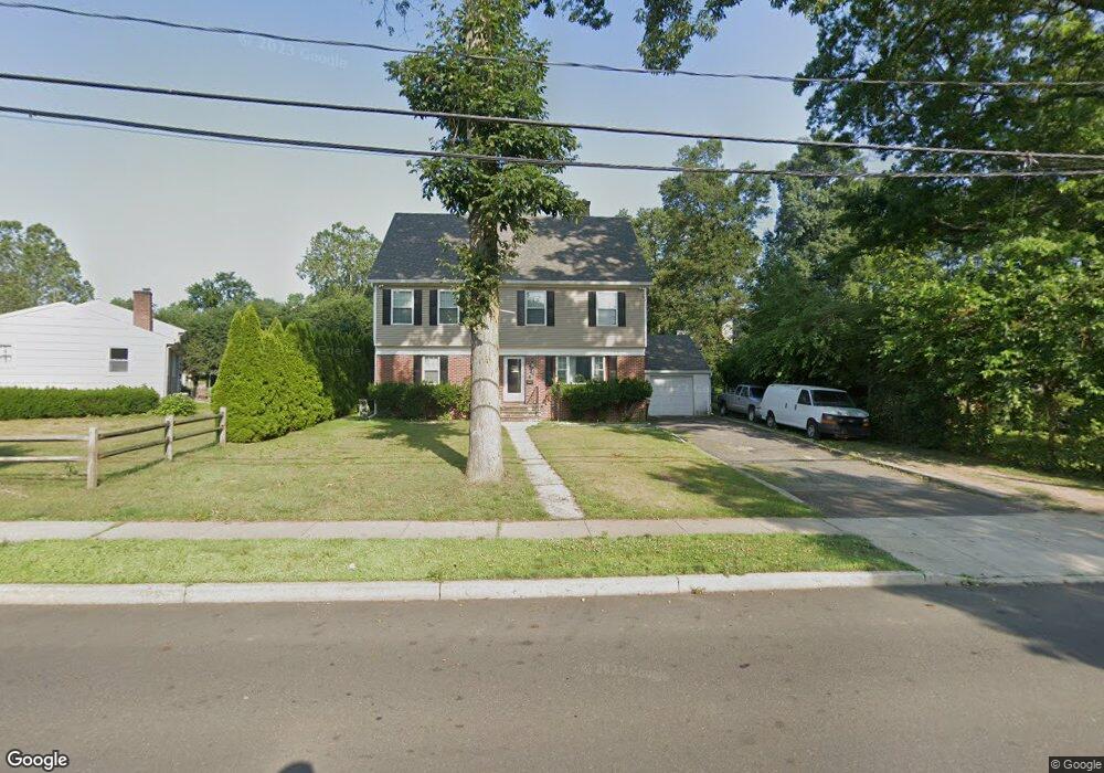 18 Pershing Ave, Stamford, CT 06905 - photo 1