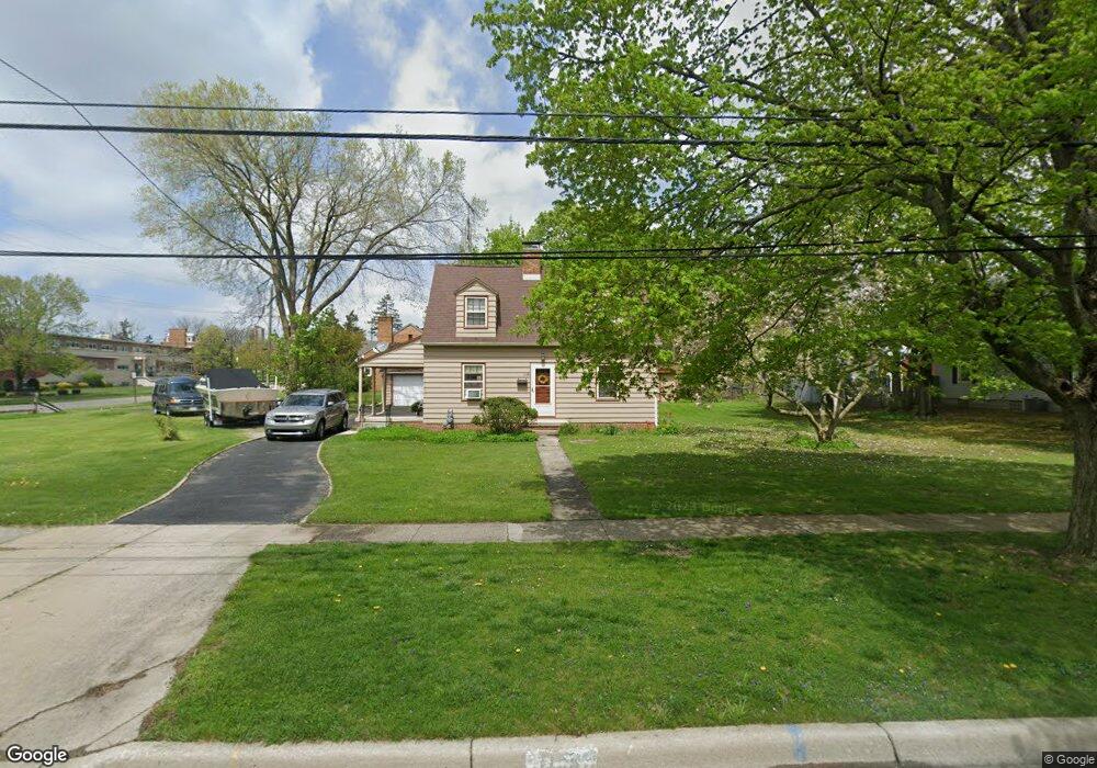 1158 Michigan Ave, Adrian, MI 49221 - photo 1