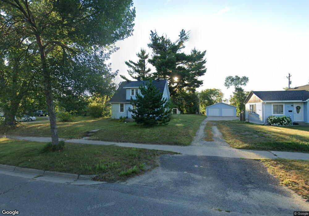 304 SE 3rd Ave, Grand Rapids, MN 55744 - photo 1