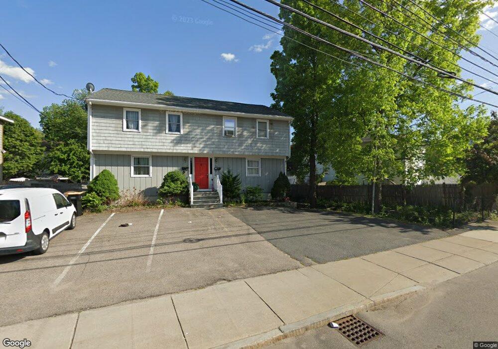 938 Waverly St unit 938, Framingham, MA 01702 - photo 1