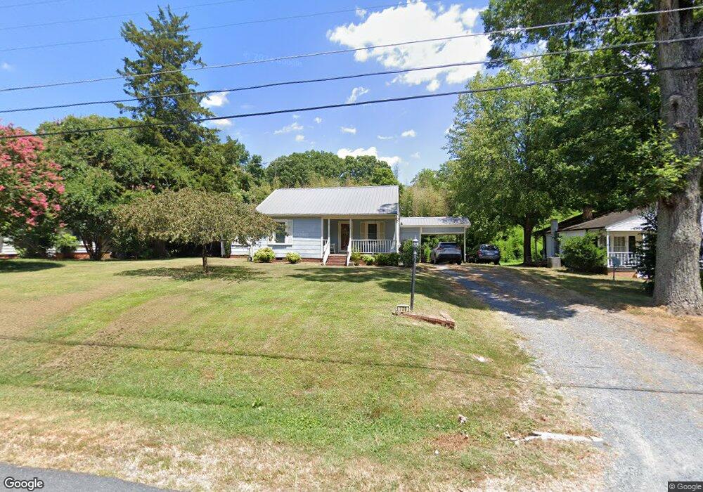 738 Lincoln Ave, Asheboro, NC 27205 - photo 1