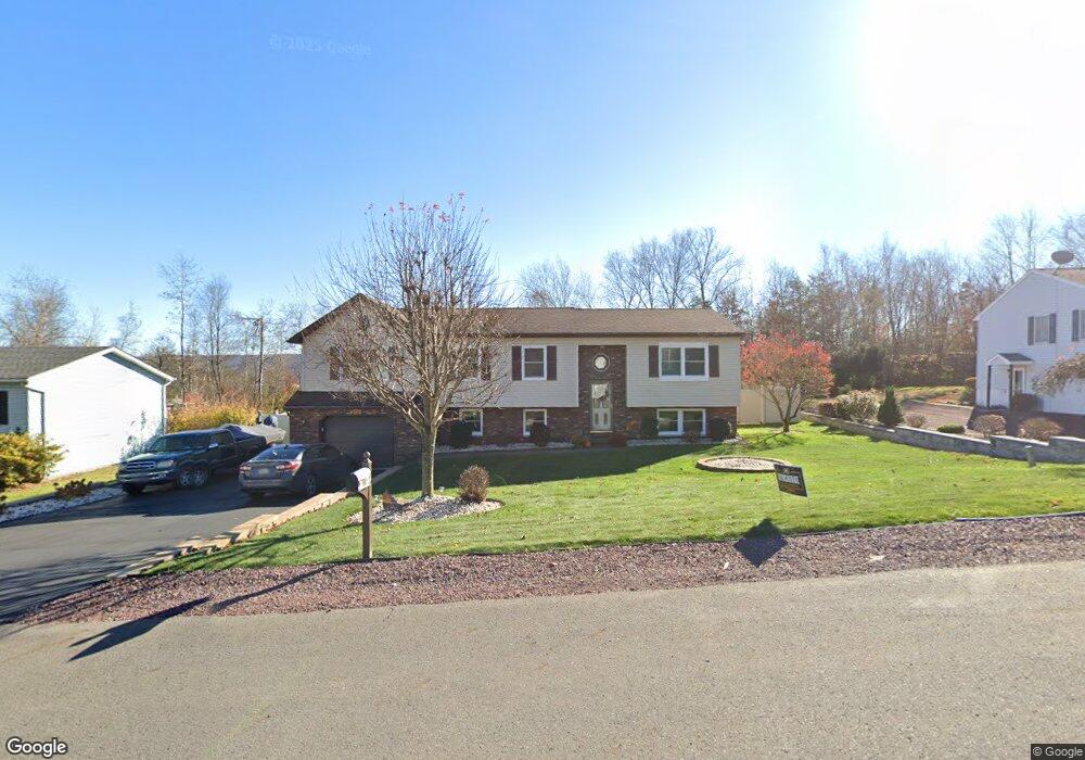 35 Vista Dr, Nanticoke, PA 18634 - photo 1