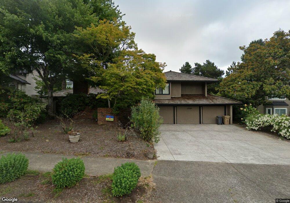 14260 Meadow Grass St, Lake Oswego, OR 97035 - photo 1