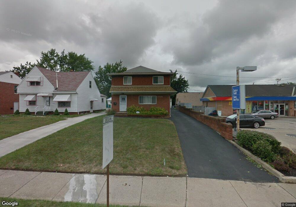 20119 Libby Rd, Maple Heights, OH 44137 - photo 1