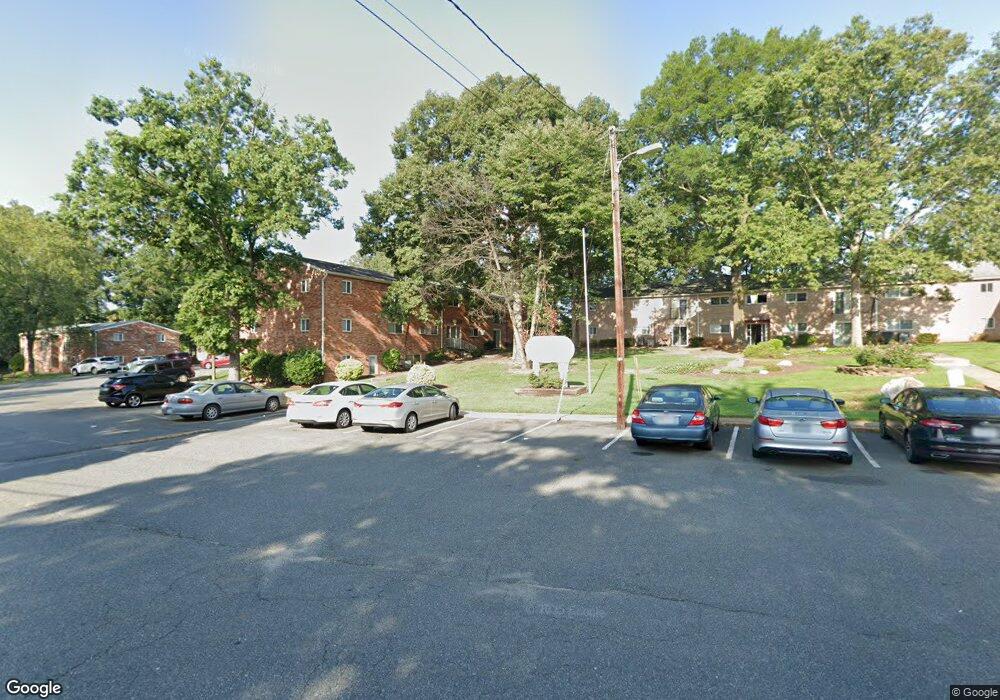 4122 Southway Ln, Triangle, VA 22172 - photo 1