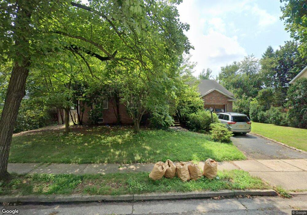 723 Front St, Dunellen, NJ 08812 - photo 1