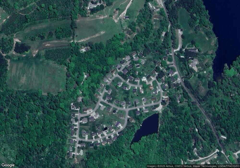 29615 Fairhaven Dr, Logan, OH 43138 - photo 1