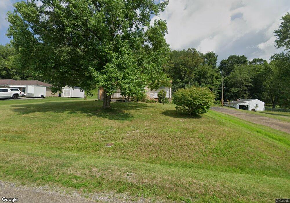 1605 Brandon Dr, Wellsville, OH 43968 - photo 1