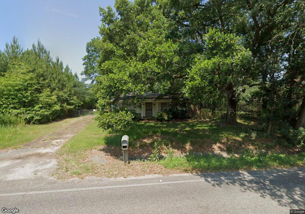 3038 Mcfarland Rd, Mobile, AL 36695 - photo 1