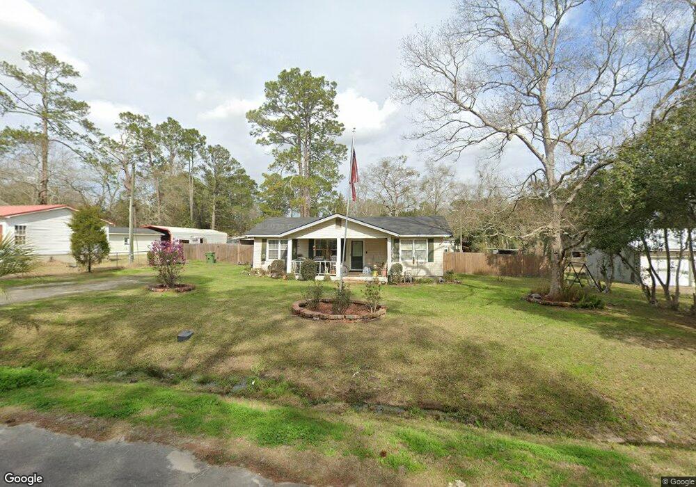 233 Lindale Ave, Moultrie, GA 31788 - photo 1