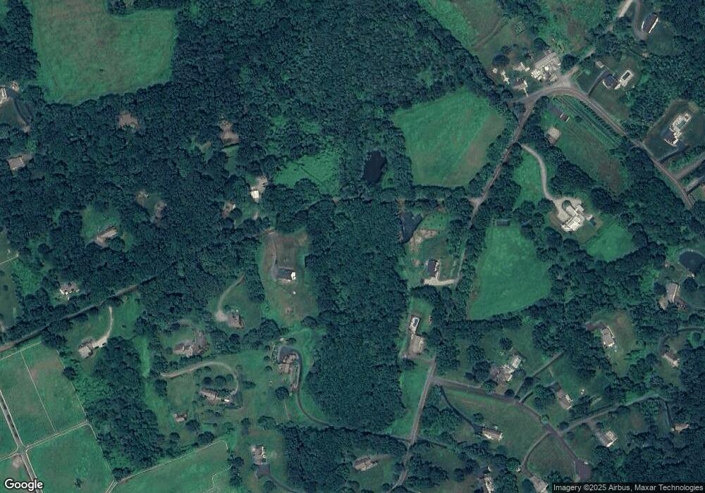 1A Ox Hill Rd, Newtown, CT 06470 - photo 1