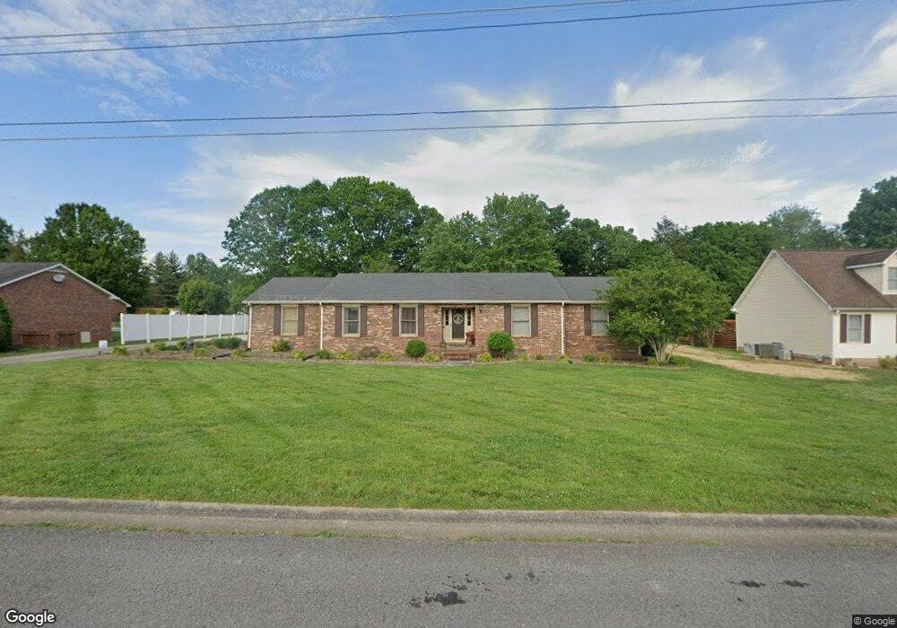 118 Idle Dr, Shelbyville, TN 37160 - photo 1