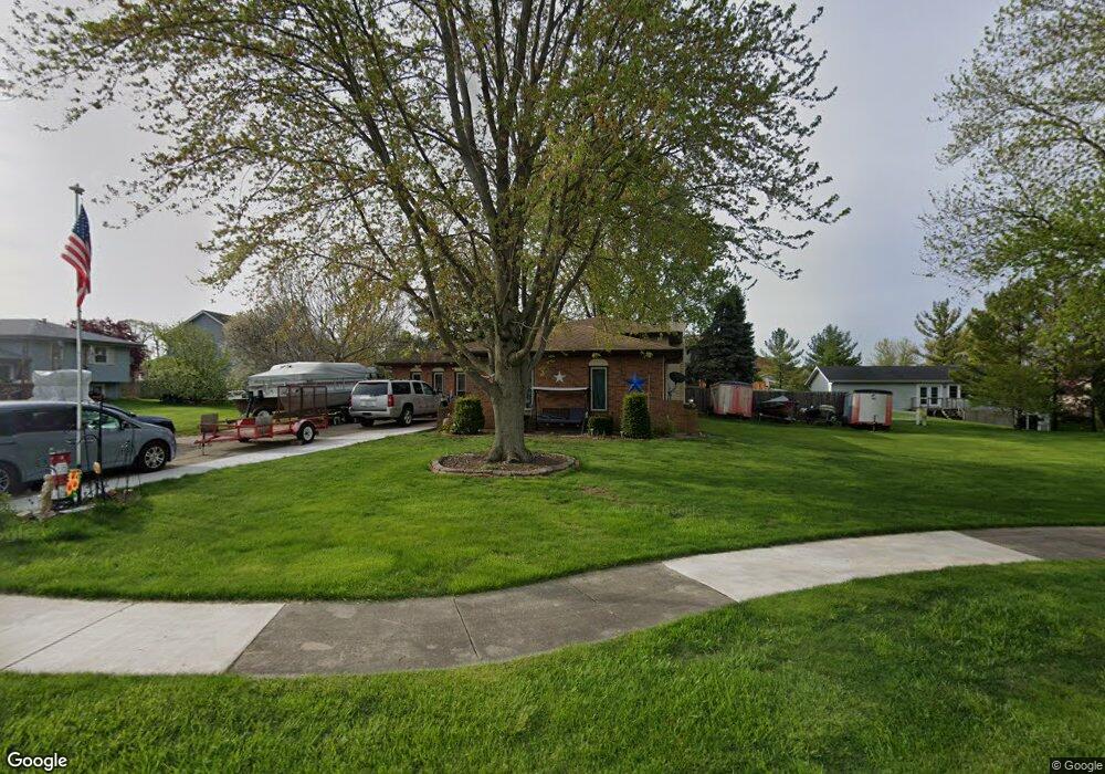 513 Hill Ct, Crown Point, IN 46307 - photo 1