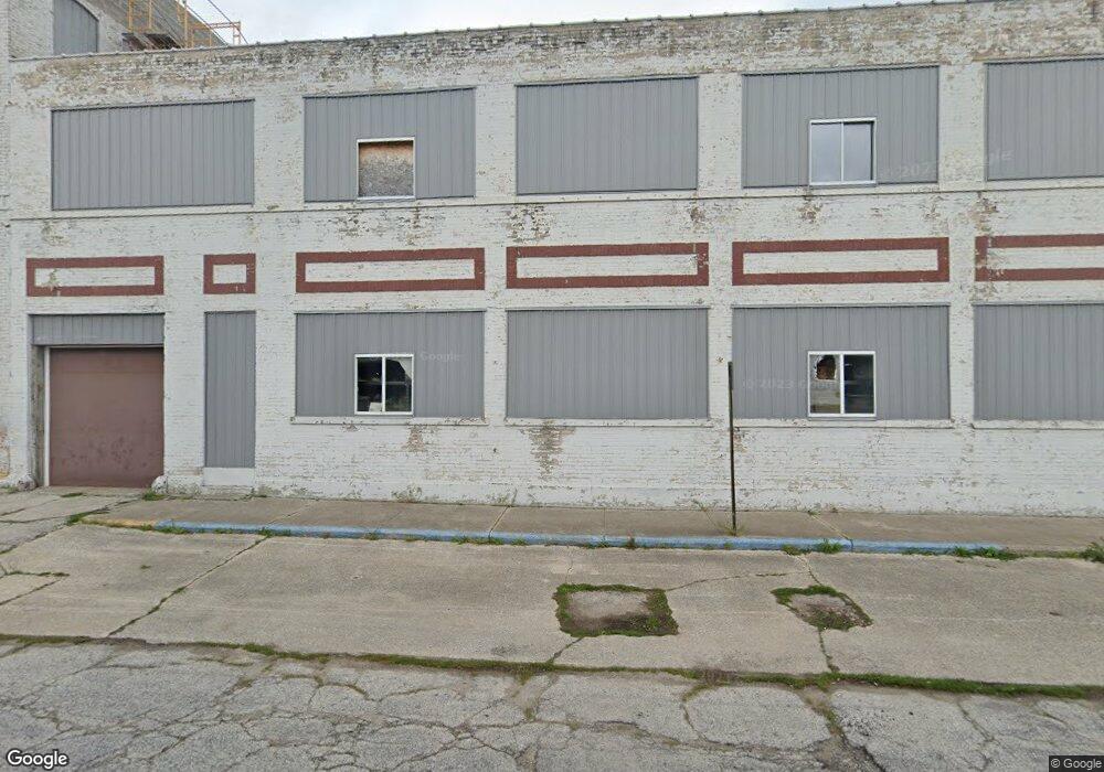 114 N Jackson St, Bay City, MI 48708 - photo 1