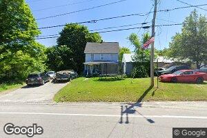 7 School St, Canton, ME 04221