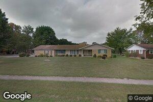 300 E Water St, Teutopolis, IL 62467