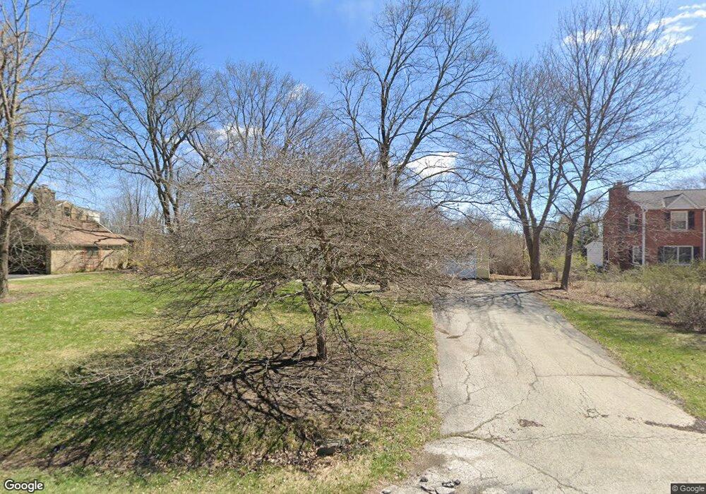 1380 Fairhaven Blvd, Elm Grove, WI 53122 - photo 1