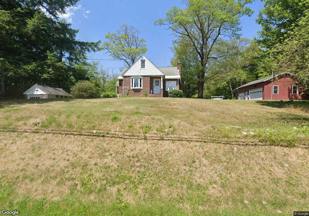 138 Droms Rd, Schenectady, NY 12302 - photo 1