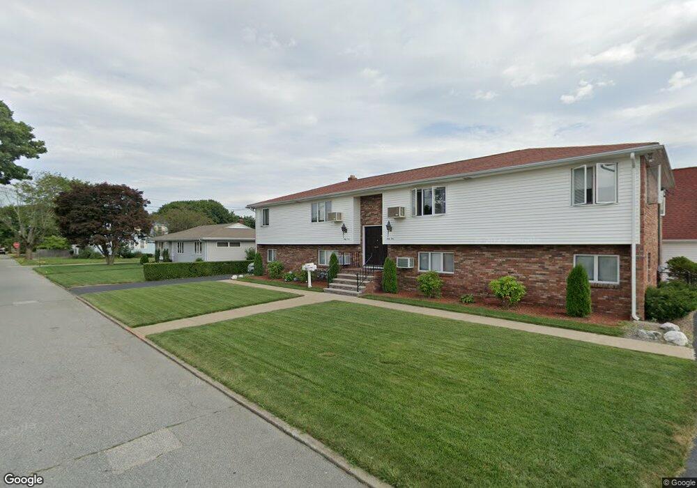 61 Burbank St, Cranston, RI 02910 - photo 1