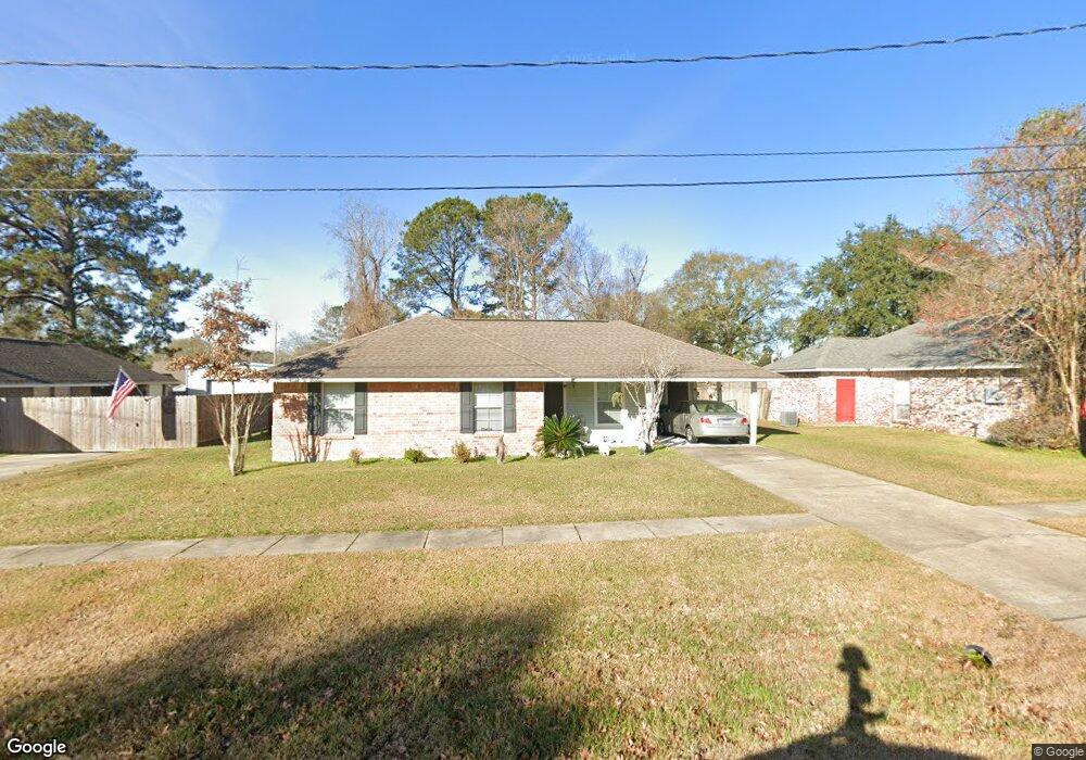 3381 Pecan St, Zachary, LA 70791 - photo 1