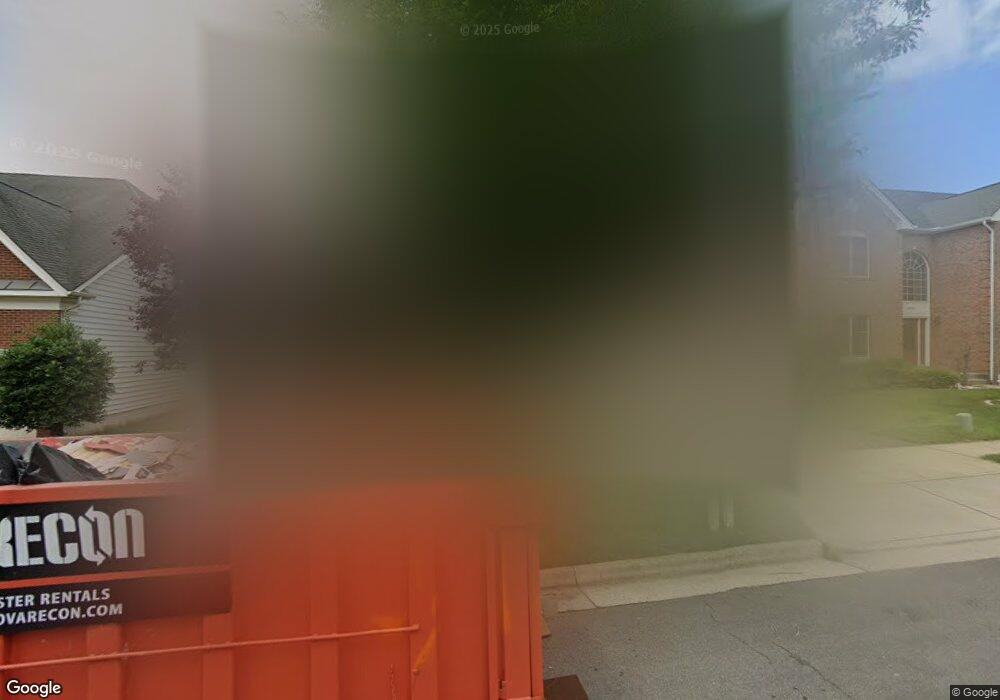 42511 Lewiston Dr, Chantilly, VA 20152 - photo 1