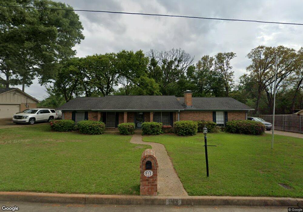 913 Jeffery Dr, Tyler, TX 75703 - photo 1