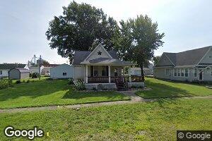 106 S Clermont St, Bowen, IL 62316