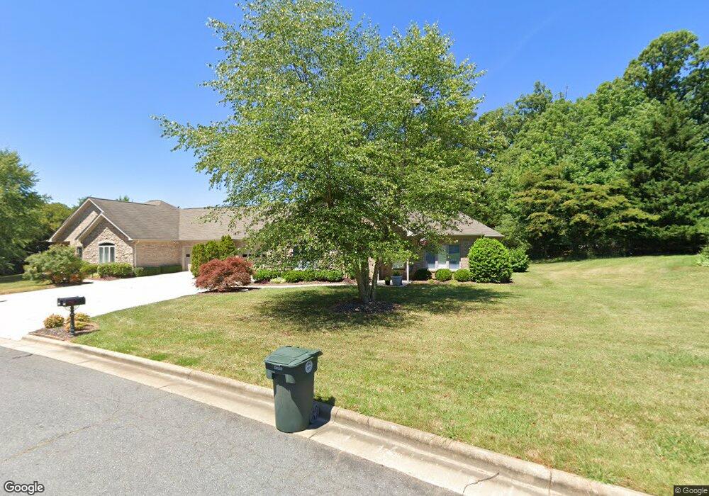 207 Lexington Place, Asheboro, NC 27205 - photo 1