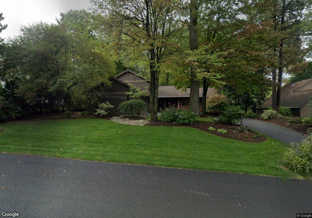 27 Oaktree Ln, Schenectady, NY 12309 - photo 1