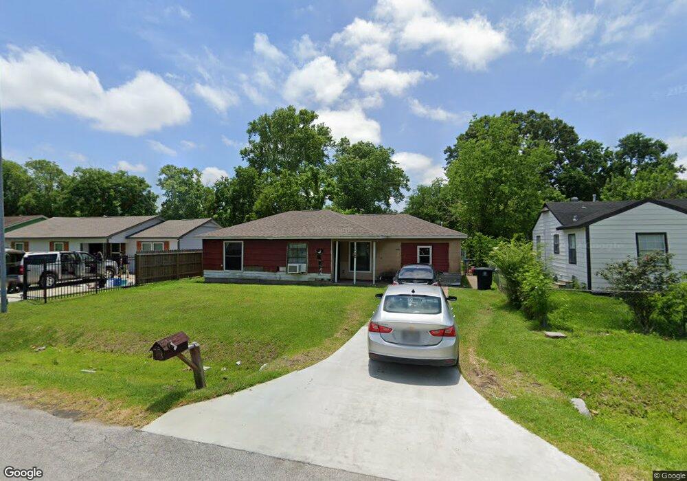 7218 Howton St, Houston, TX 77028 - photo 1