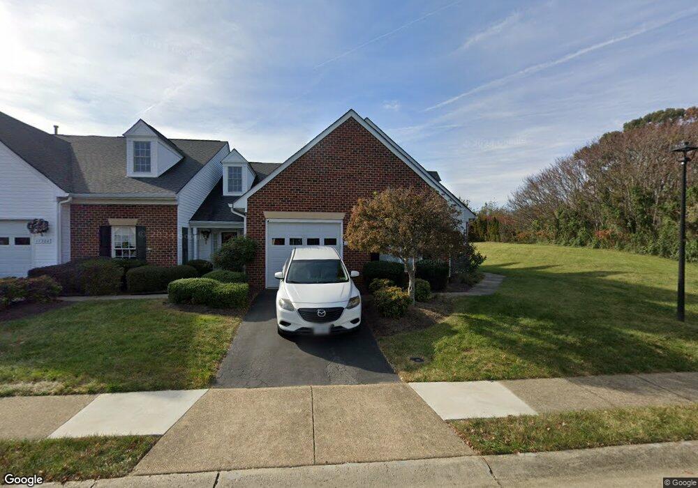 11306 Patrick Henry Ln unit 120, Fredericksburg, VA 22407 - photo 1