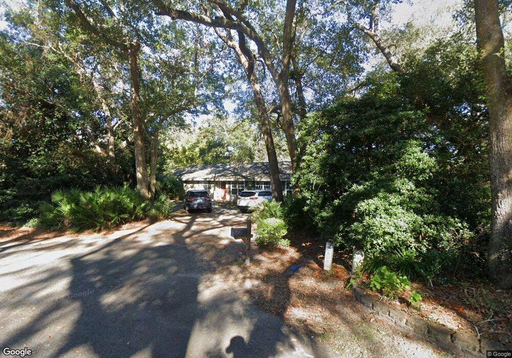 272 Menendez Ave, Saint Simons Island, GA 31522 - photo 1