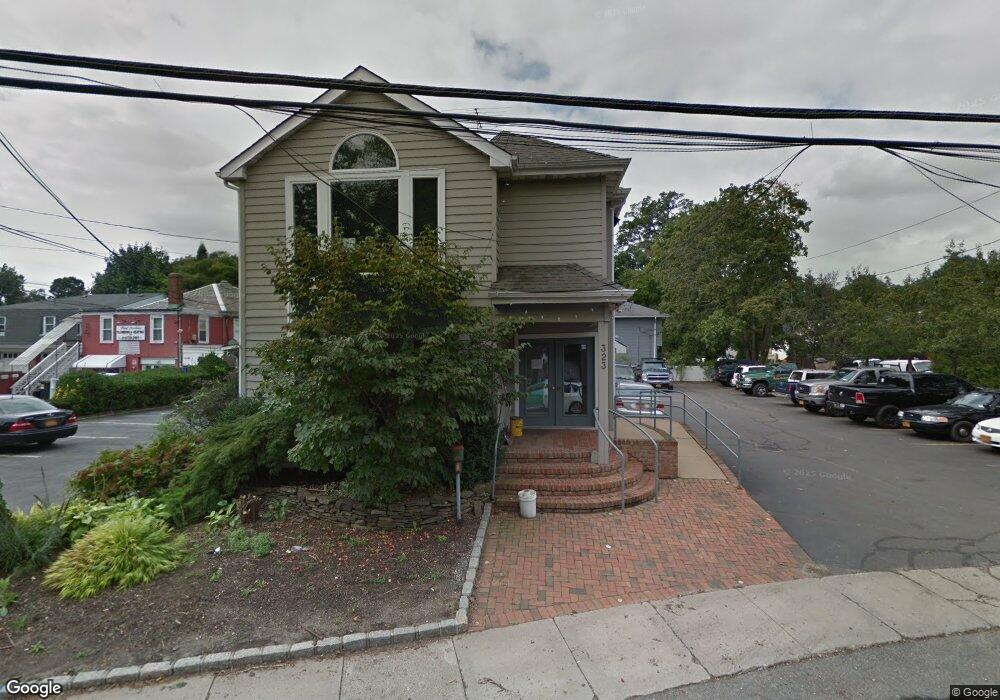 323 Glen Cove Ave, Sea Cliff, NY 11579 - photo 1