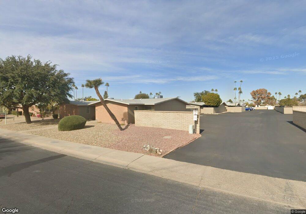 10732 W Santa fe Dr, Sun City, AZ 85351 - photo 1