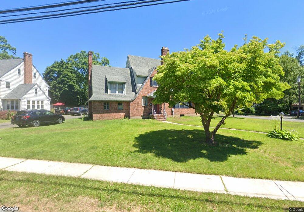 64 Hillcrest Rd, Windsor, CT 06095 - photo 1